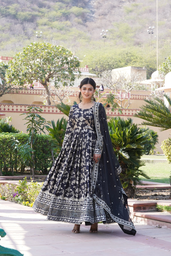 Elegant Black Viscose Jacquard Gown with Sequins Embroidered Russian Silk Dupatta – Classy Round Neck Design