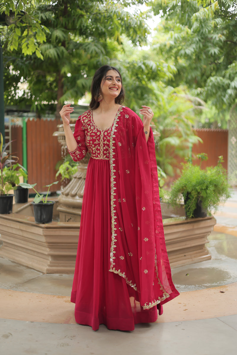 Faux Blooming Pink Gown with Sequins & Arco-Cut Work Dupatta – Elegant Puff Sleeves Flair